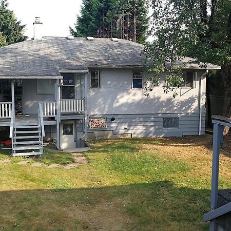 Burnaby East Home Exterior foto