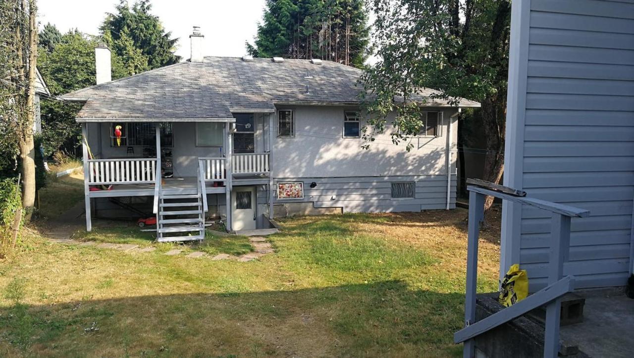 Burnaby East Home Exterior foto